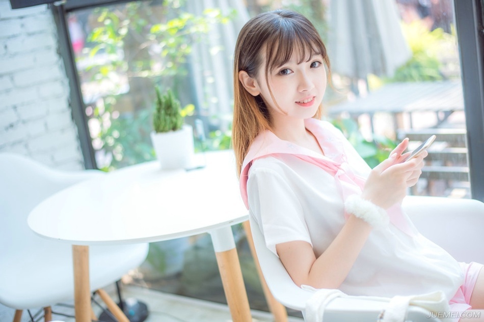 杀刘璋的声音越来越强烈，以张松为首的益州世家数次在刺史府前请命，最终还是将不想掺和此事的庞统给扯进来了。